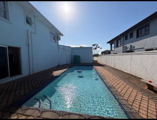 4 BEDROOM HOUSE FOR SALE IN SOMERSET PARK